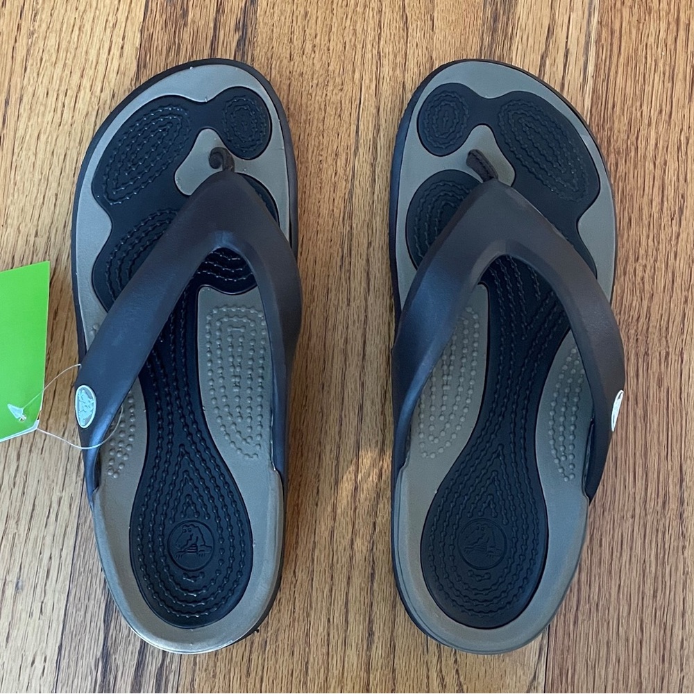 Crocs Unisex-Adult Men's and Women's Classic All Terrain Flip Flops M8/W10 (NWT)